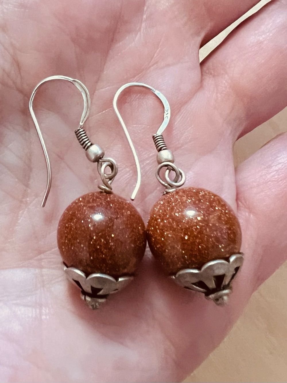 Vintage, goldstone sunstone Pierced dangle earrings. 925 sterling silver
